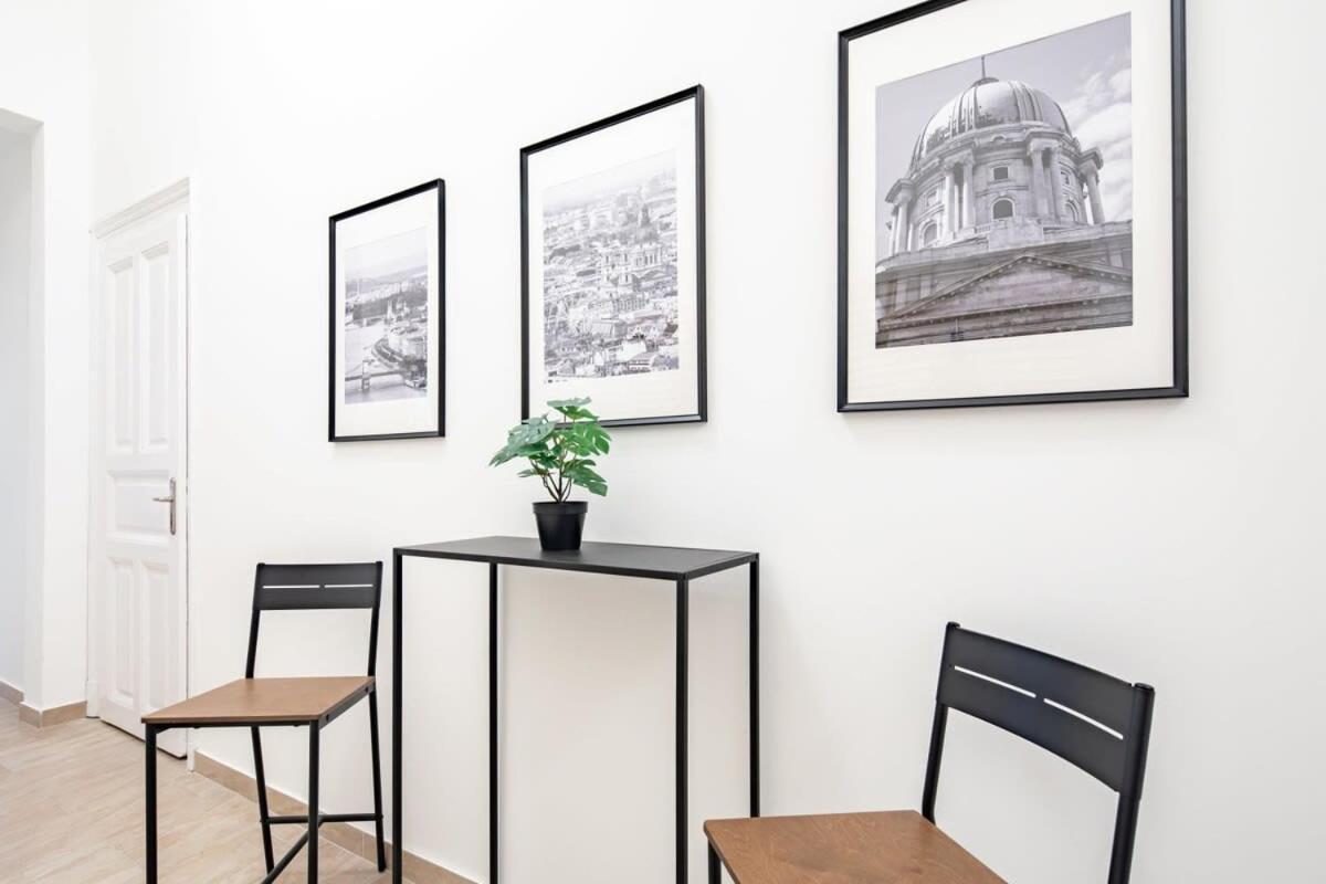 Central - New - Comfy Ac Studio Budapest Ngoại thất bức ảnh